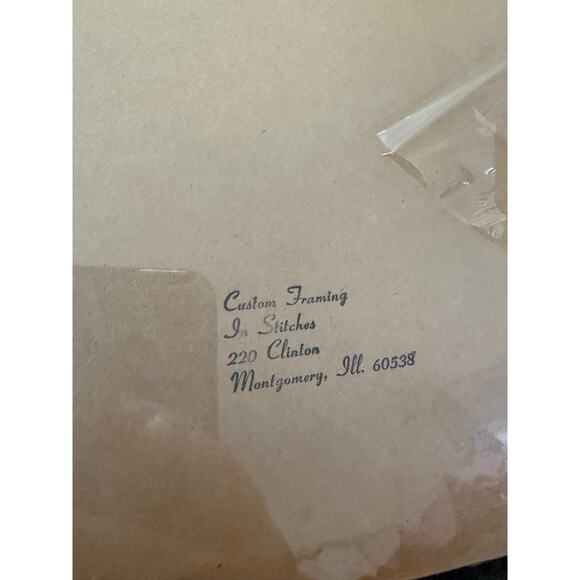 Framed cross stitch A Heartfelt Welcome - Picture 4 of 4